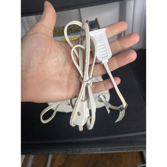 Vintage Halloween Haunted House Ceramic Mansion Light Up Ghosts Spooky BULB - Picture 10 of 12